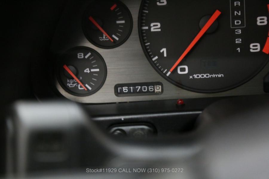 Панель приборов Acura NSX 1993 года  (фото 13 из 37)